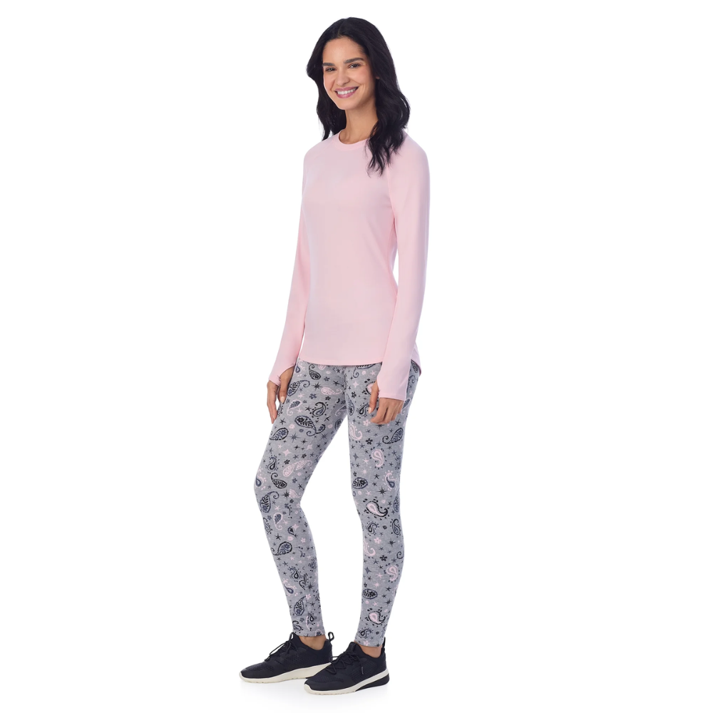 Versatile Two Piece Thermal Layer Set With Top And Leggings - Image 7