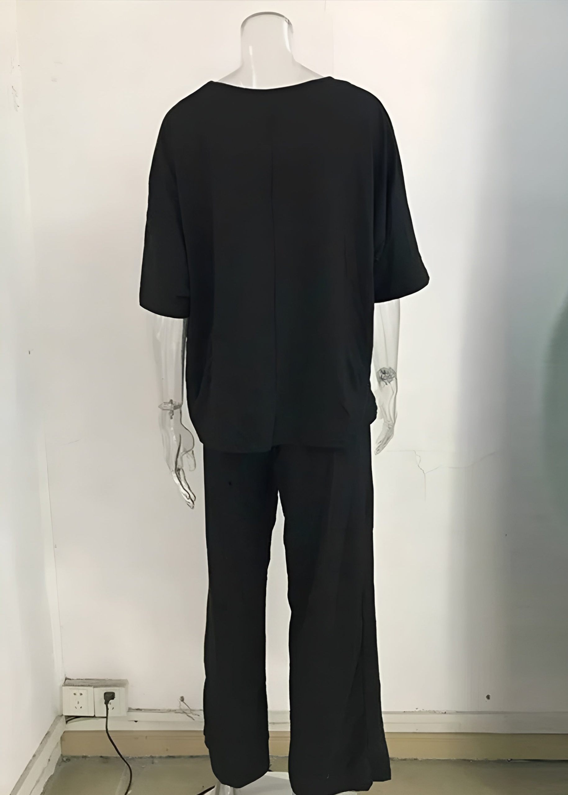 Fashionable Short Sleeve T Shirt And Straight Pant Set - Image 4