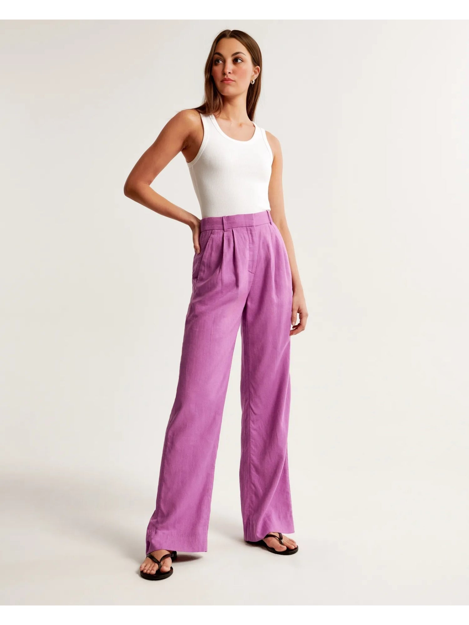 Tailored And Lifted Linen Blend Set - Image 15