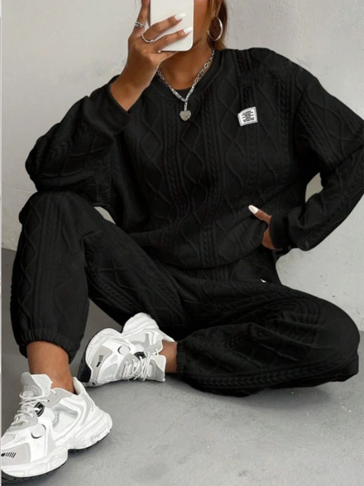2 Piece Casual Sweatshirt And Comfy Pant Set - Image 10