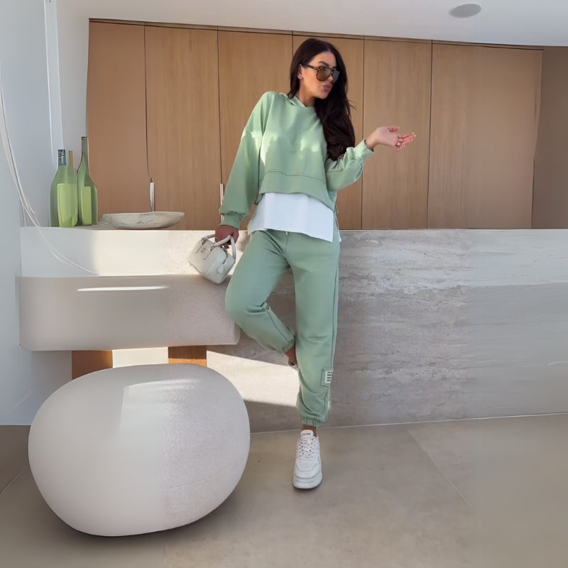 Casual Wear Coordinated Tracksuit - Image 4