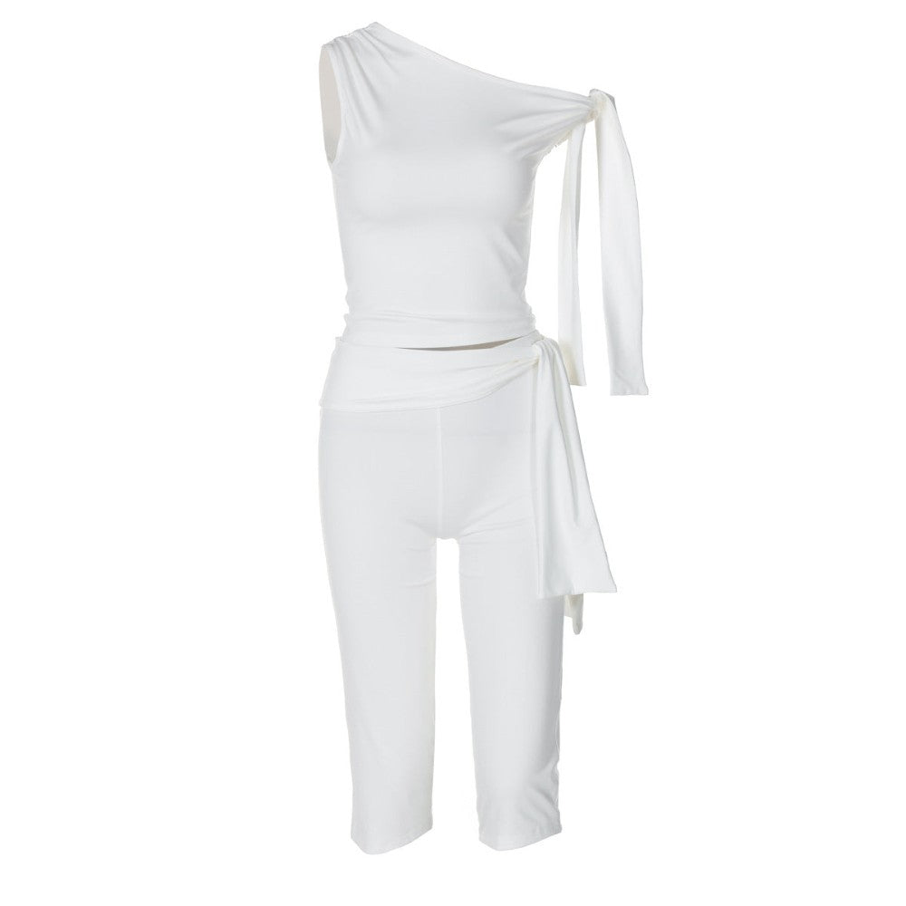 Sleeveless Asymmetrical Top And Cropped Pants Set - Image 4