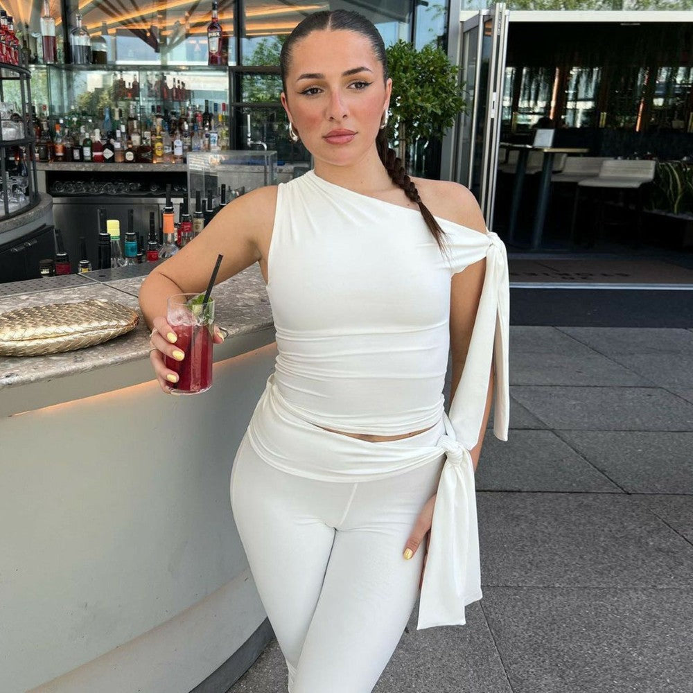 Sleeveless Asymmetrical Top And Cropped Pants Set - Image 3