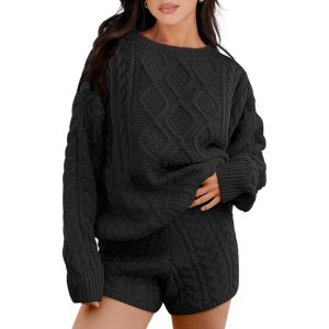 Textured Knit Two Piece Sweater And Shorts Set - Image 9