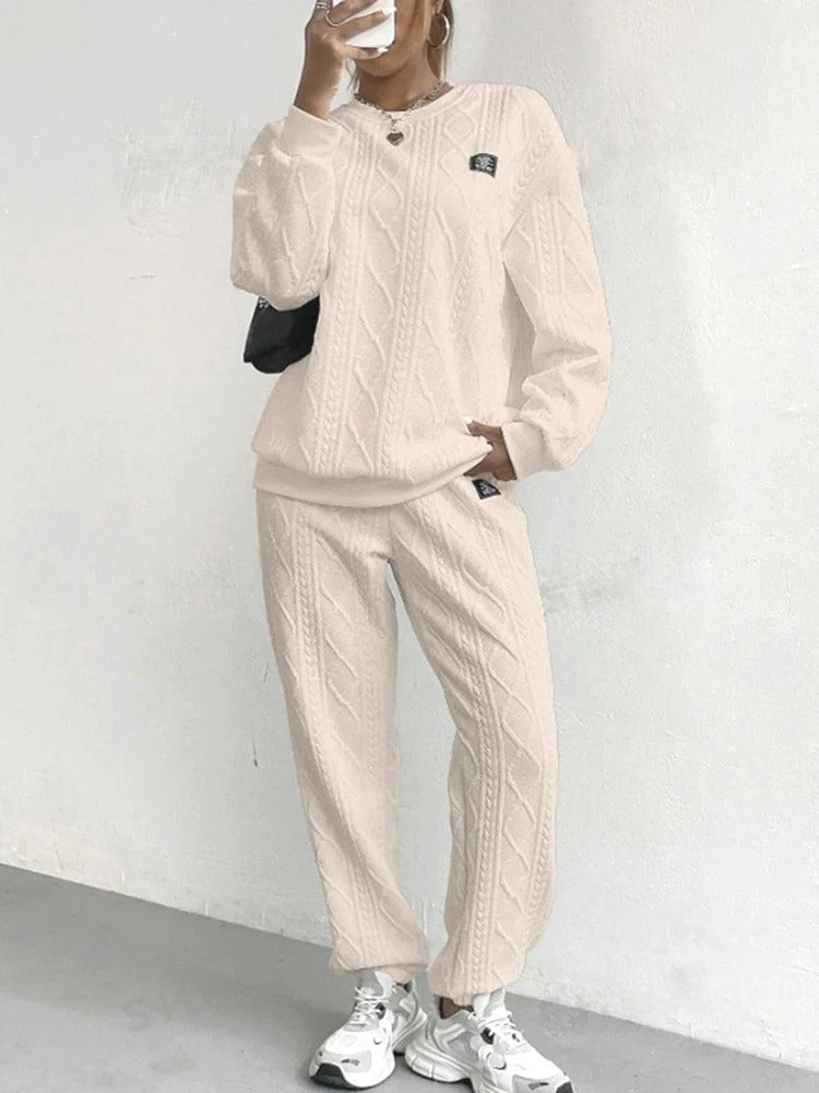 2 Piece Casual Sweatshirt And Comfy Pant Set - Image 2