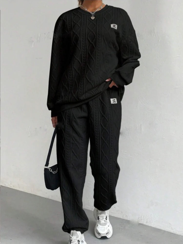 2 Piece Casual Sweatshirt And Comfy Pant Set - Image 4